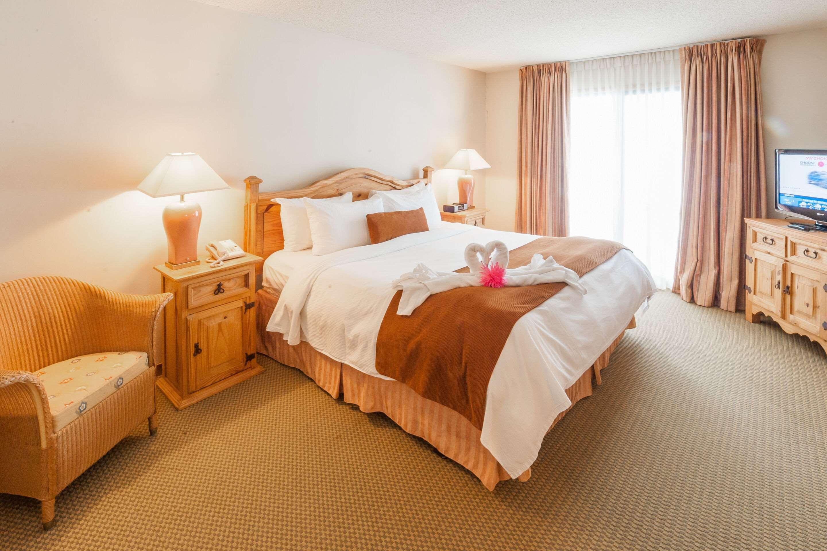 Pinestone Resort, Conference Centre, Spa & Golf Course هاليبرتون المظهر الخارجي الصورة