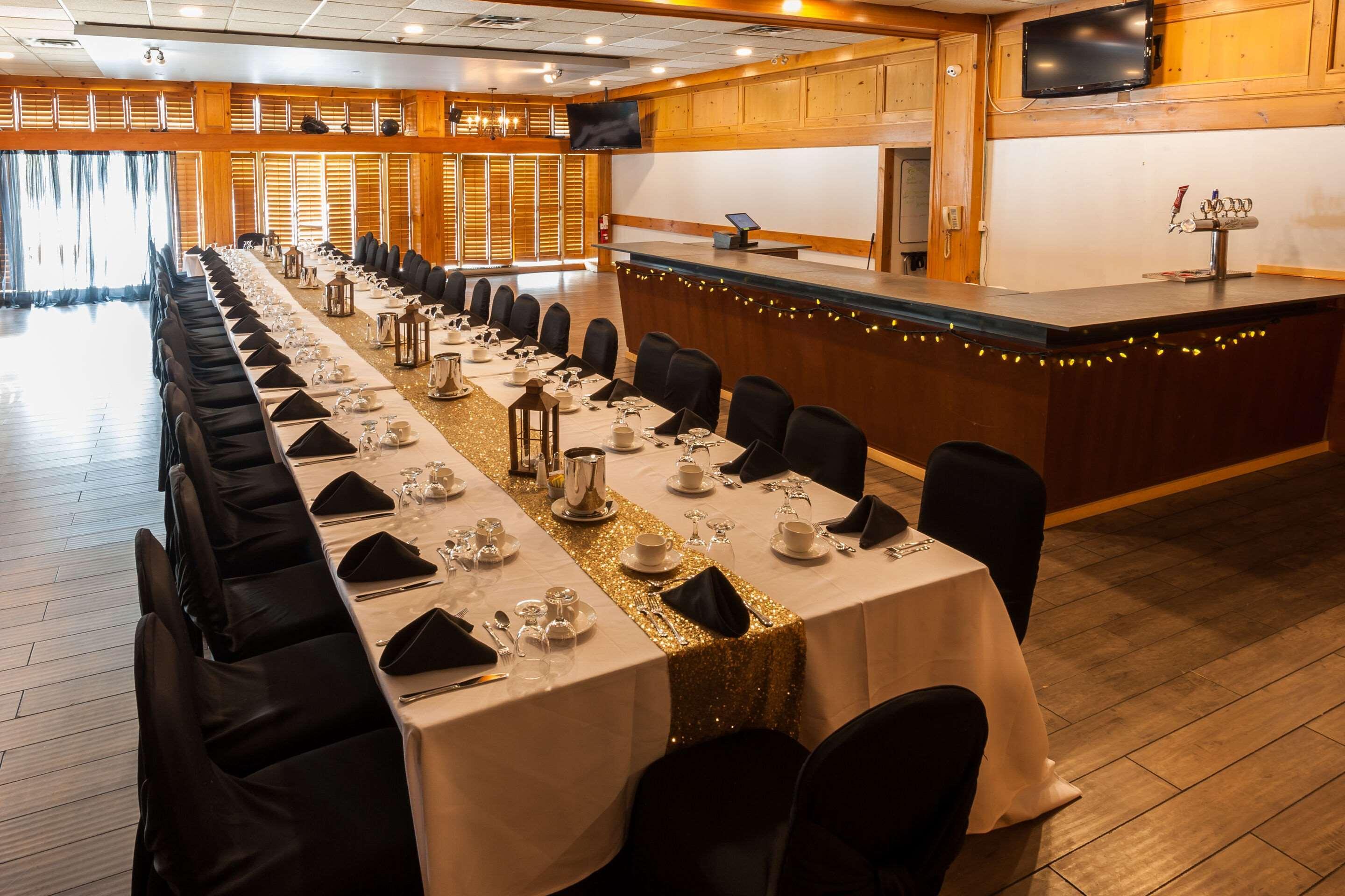 Pinestone Resort, Conference Centre, Spa & Golf Course هاليبرتون المظهر الخارجي الصورة